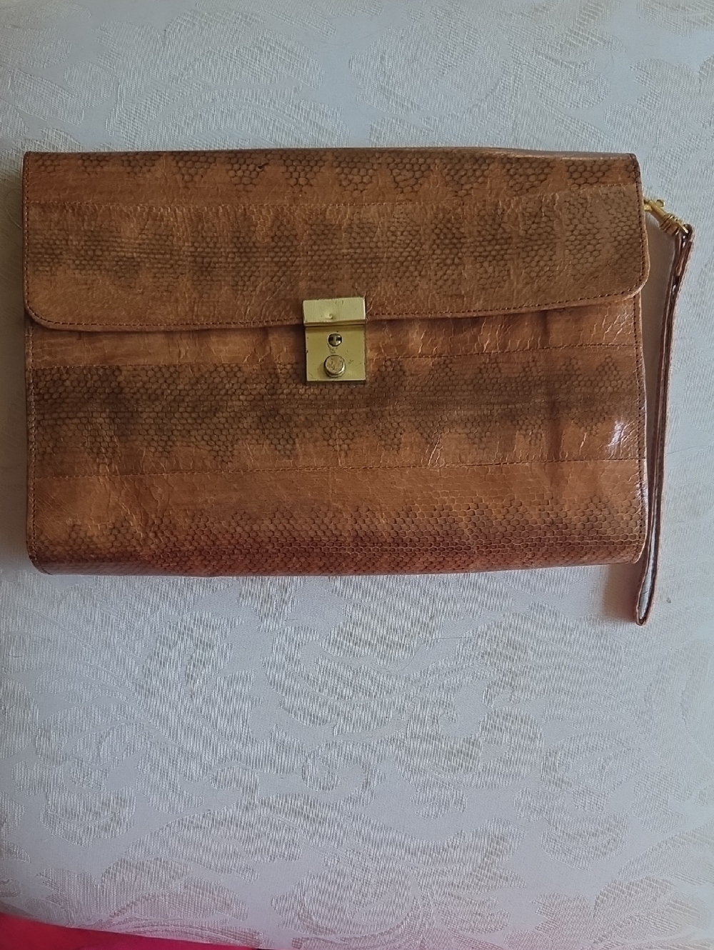 Vintage Snakeskin Clutch W/key For Lock